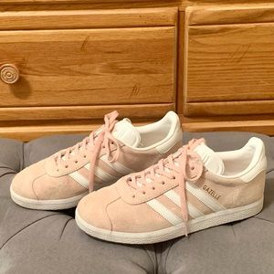 Blush Pink Adidas Gazelle, US 8